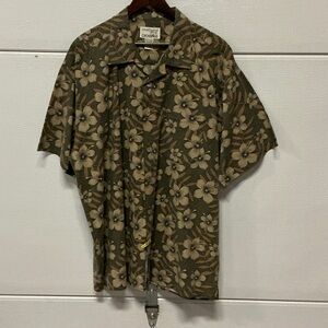 Vintage-Inspired Olive Floral Camp Shirt